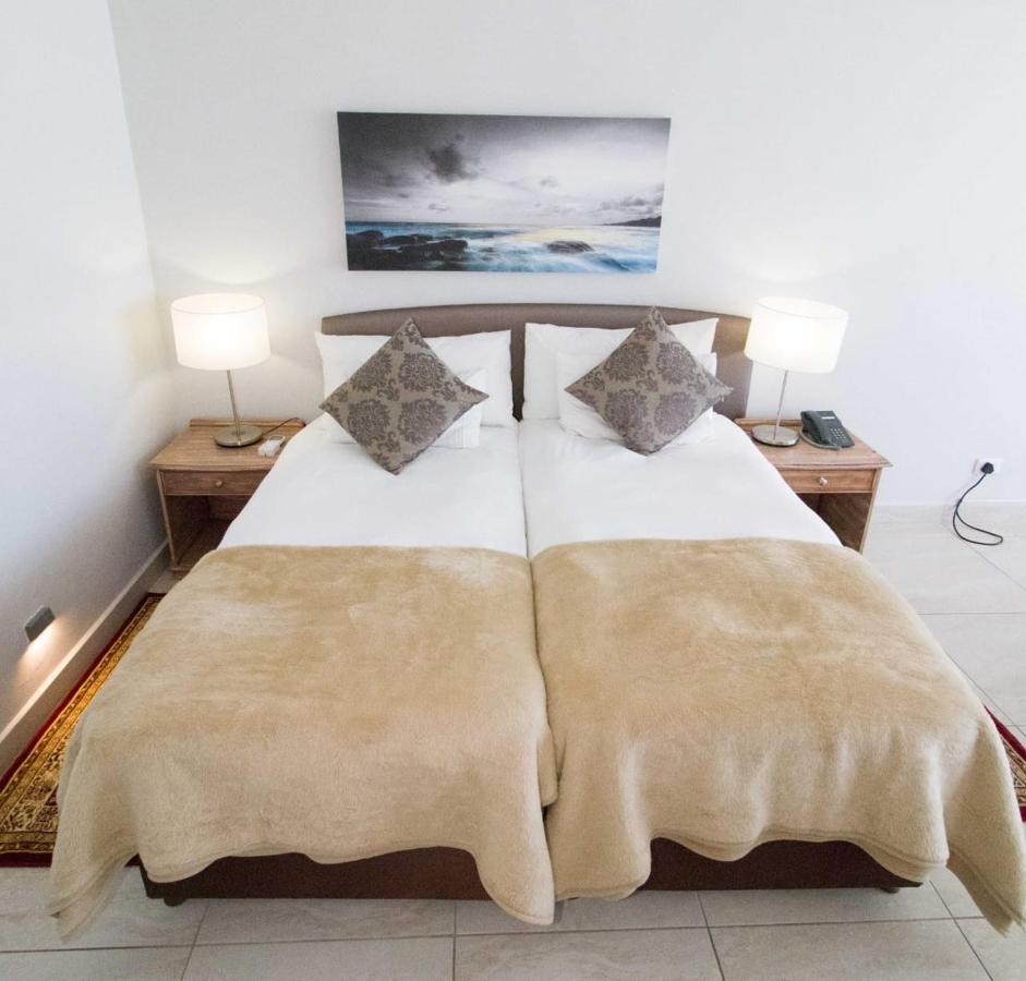 The Point Hotel & Spa Mossel Bay Exterior photo