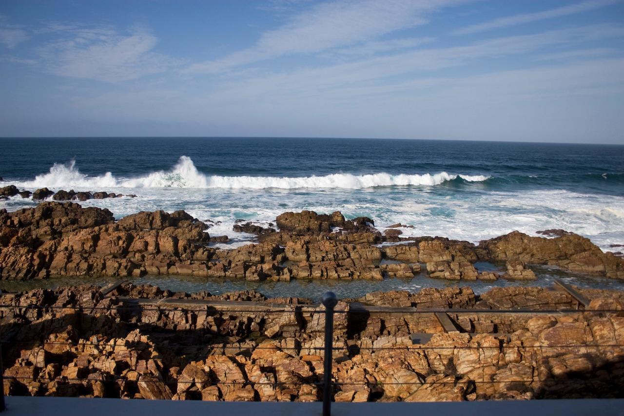 The Point Hotel & Spa Mossel Bay Exterior photo