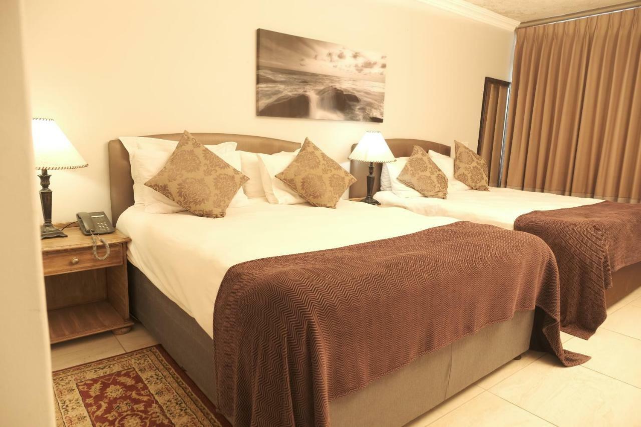 The Point Hotel & Spa Mossel Bay Exterior photo